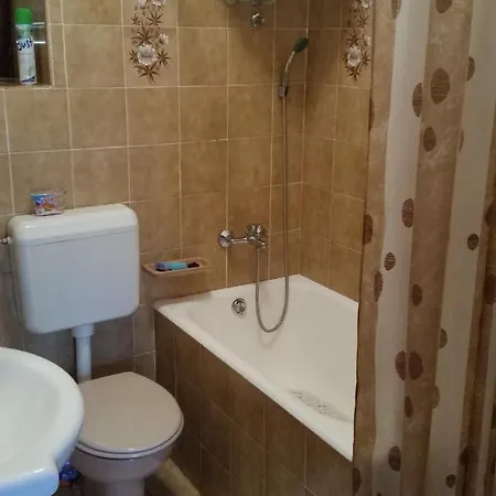 Apartman With Wifi Rab - 14427 Palit