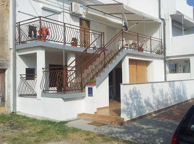 Appartement With Wifi Rab - 14427 Palit